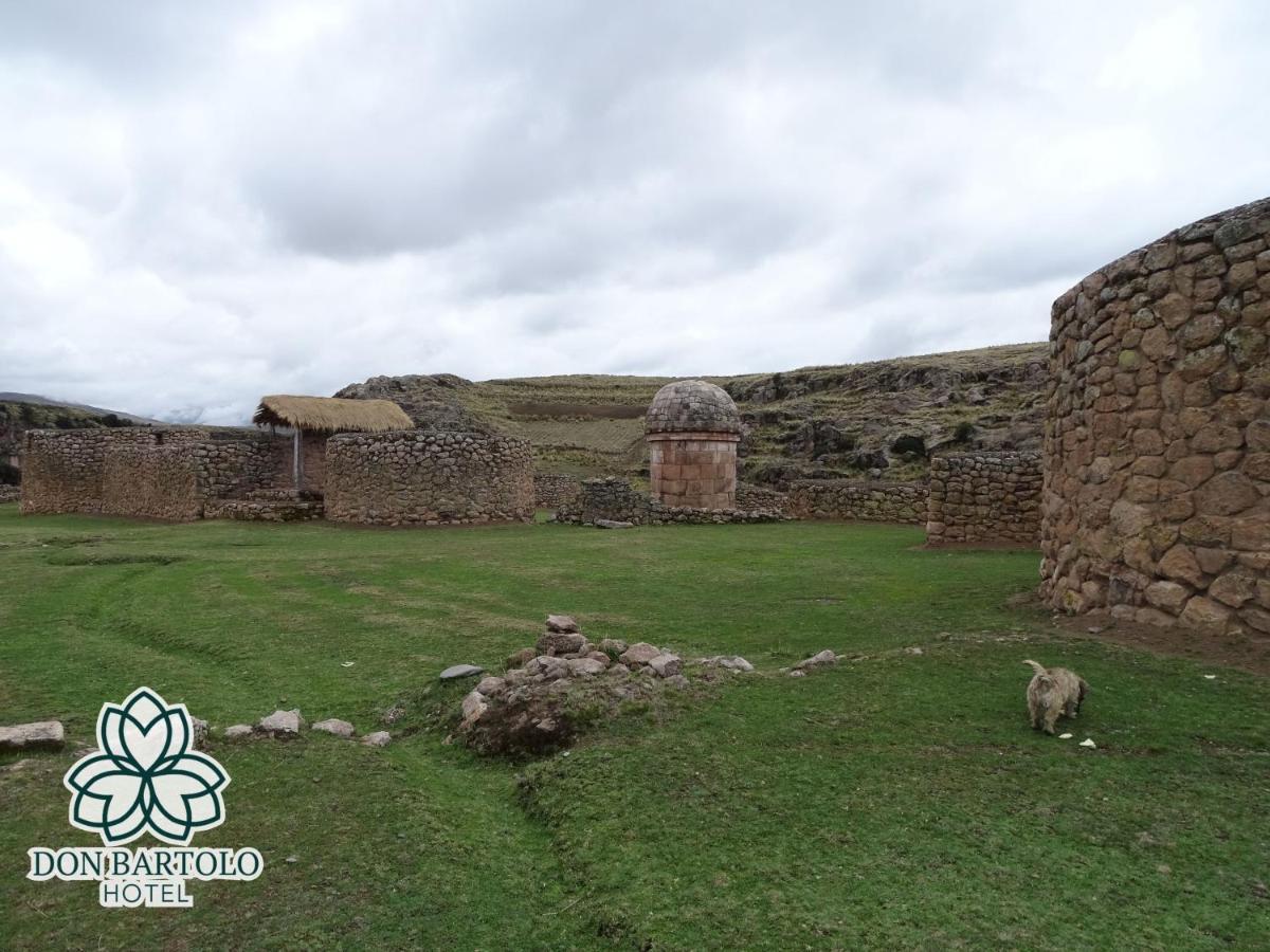 Hotel Don Bartolo Espinar المظهر الخارجي الصورة