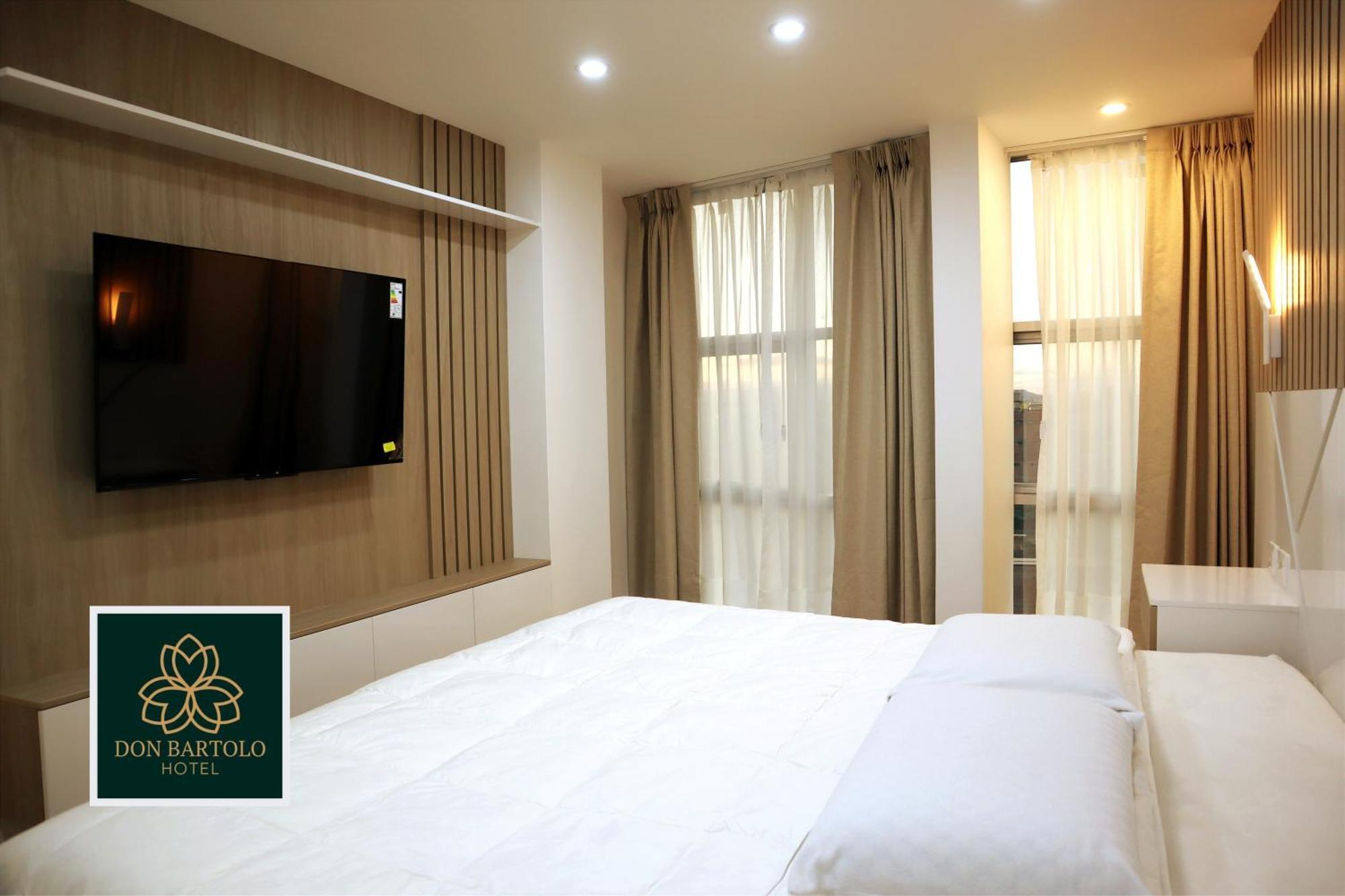 Hotel Don Bartolo Espinar المظهر الخارجي الصورة